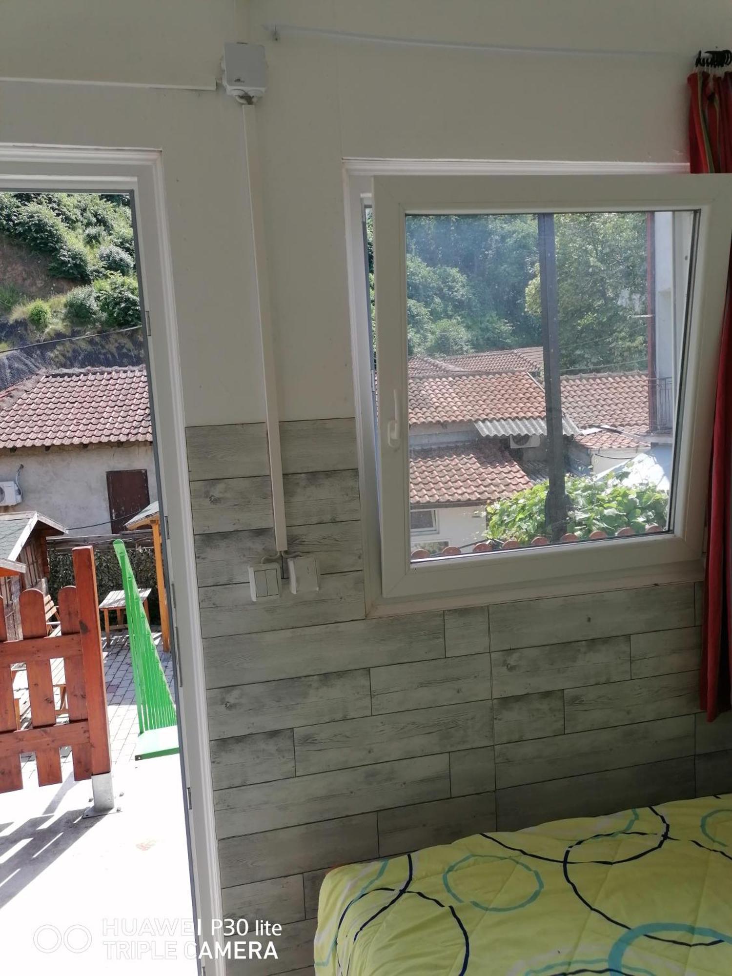 דונג'י מלינובאץ' Hostel Trajan מראה חיצוני תמונה